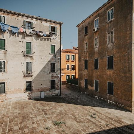 Апартаменти Accogliente Monolocale Veneziano2 Aria Condizionata, Vicino A Campus E Stazione Екстер'єр фото
