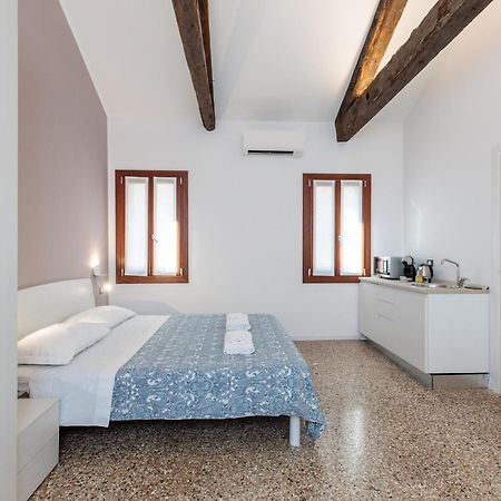 Апартаменти Accogliente Monolocale Veneziano2 Aria Condizionata, Vicino A Campus E Stazione Екстер'єр фото